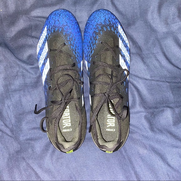 adidas Predator Cleats - Picture 1 of 8